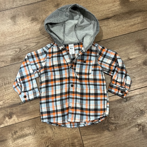 Lot of Carter’s 18M Tops - Picture 4 of 4